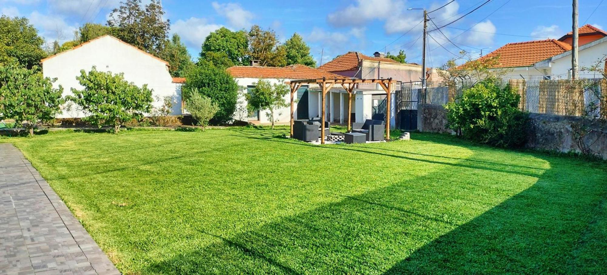 House With Pool And Garden In Esmoriz Near Porto Villa Exterior foto